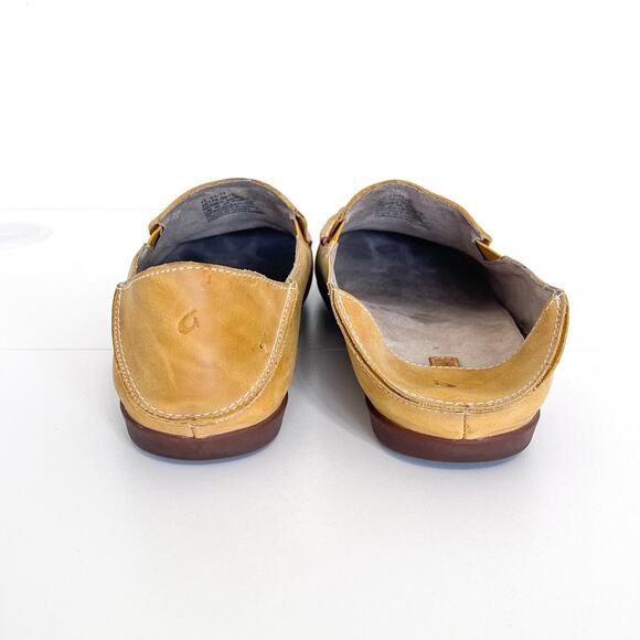 Olukai Nohea Nubuck Leather Womens Loafers Shoes Size 10 Tan Slip On Comfort - Picture 5 of 13